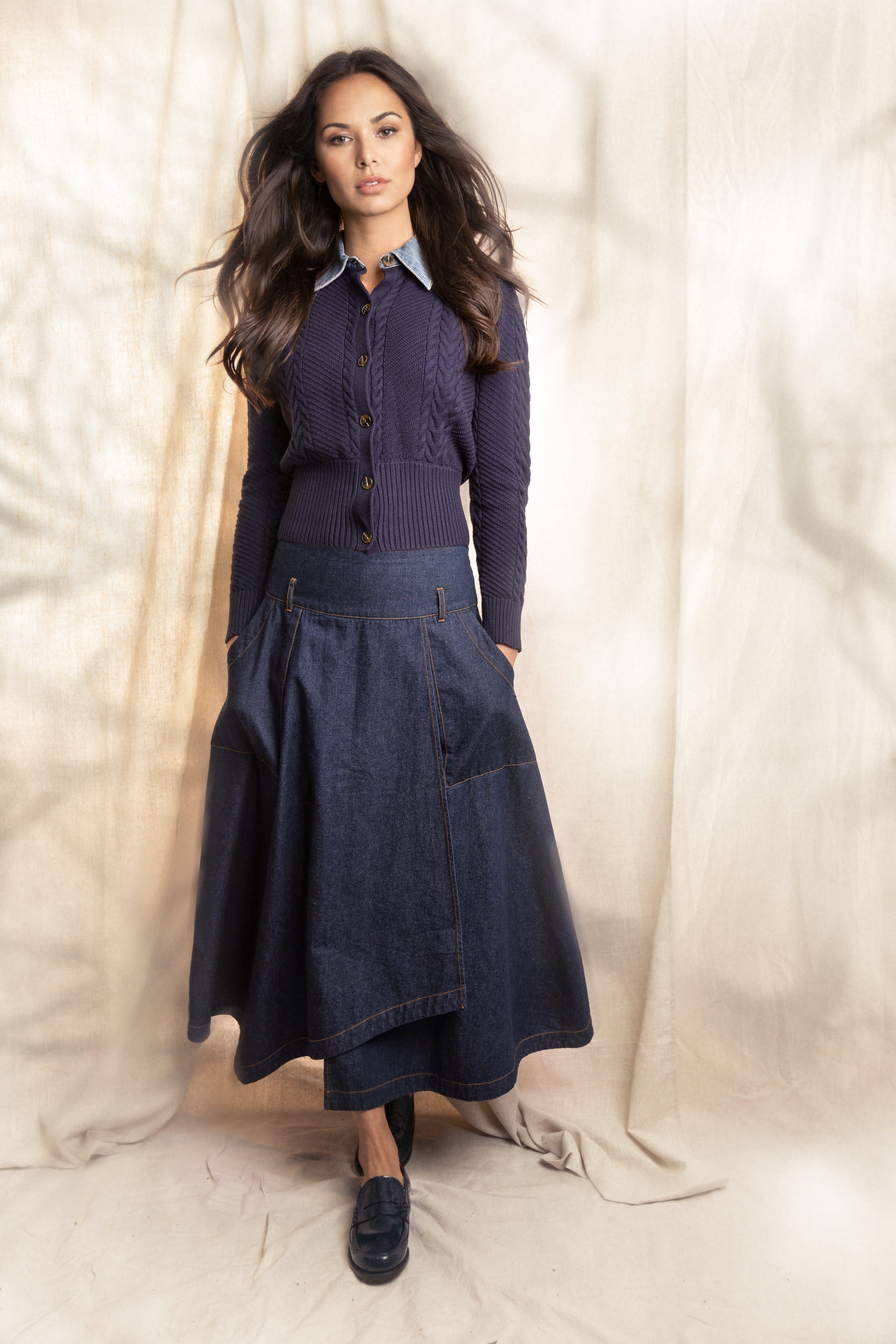 NAVY BOMBER SWEATER CARDIGAN