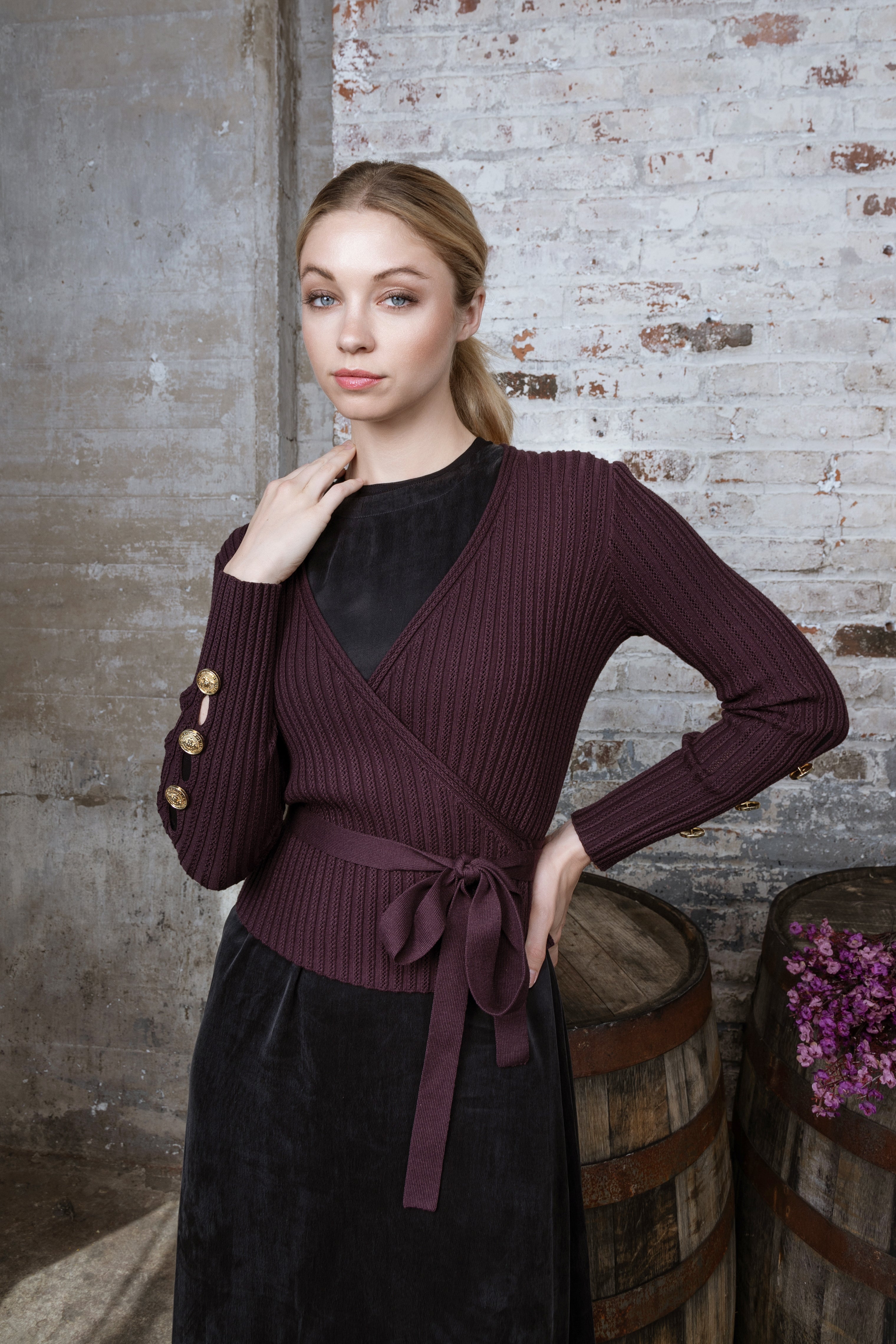 WINE EMBER WRAP SWEATER