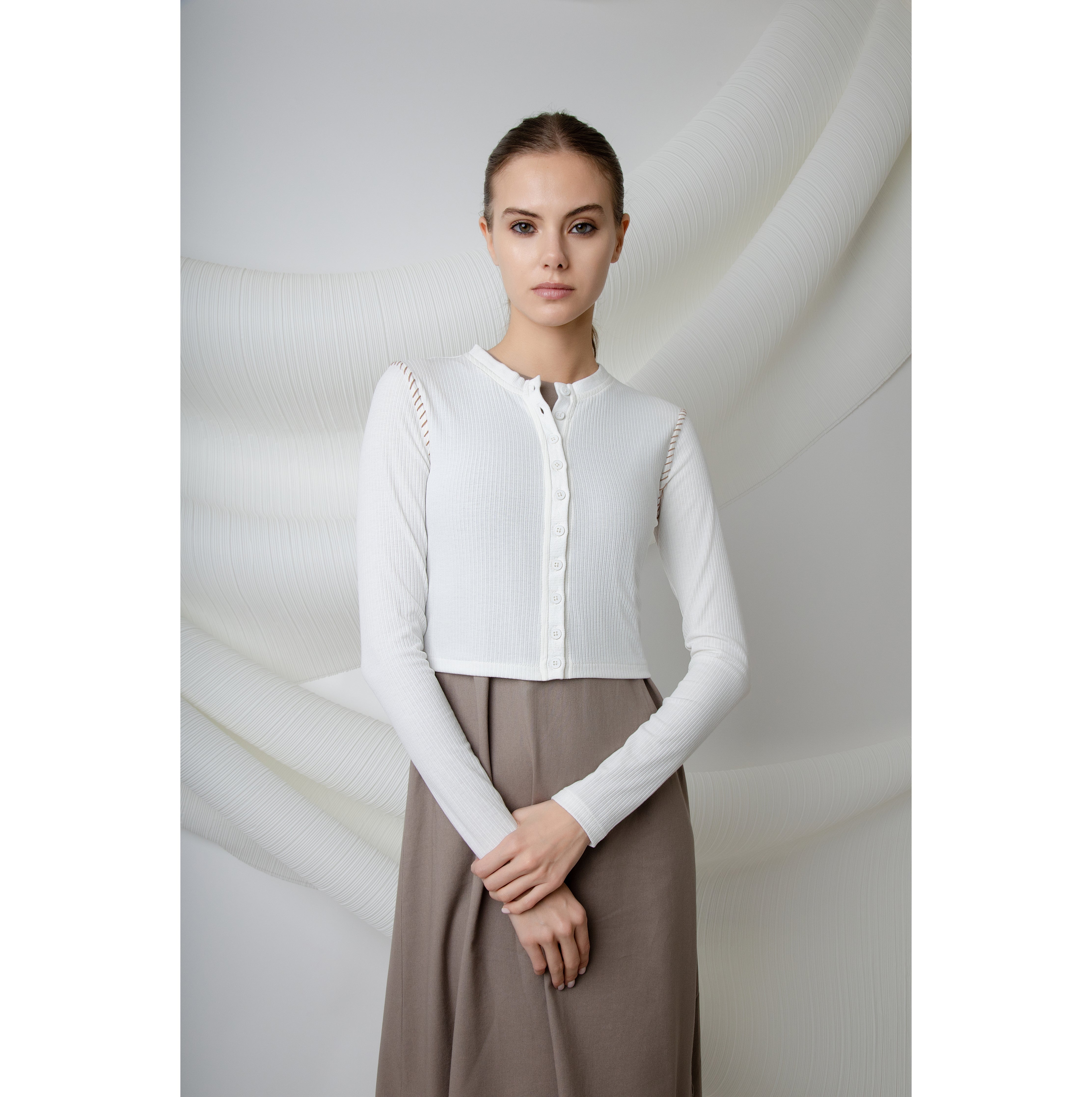 IVORY/TAN TALIA CARDIGAN