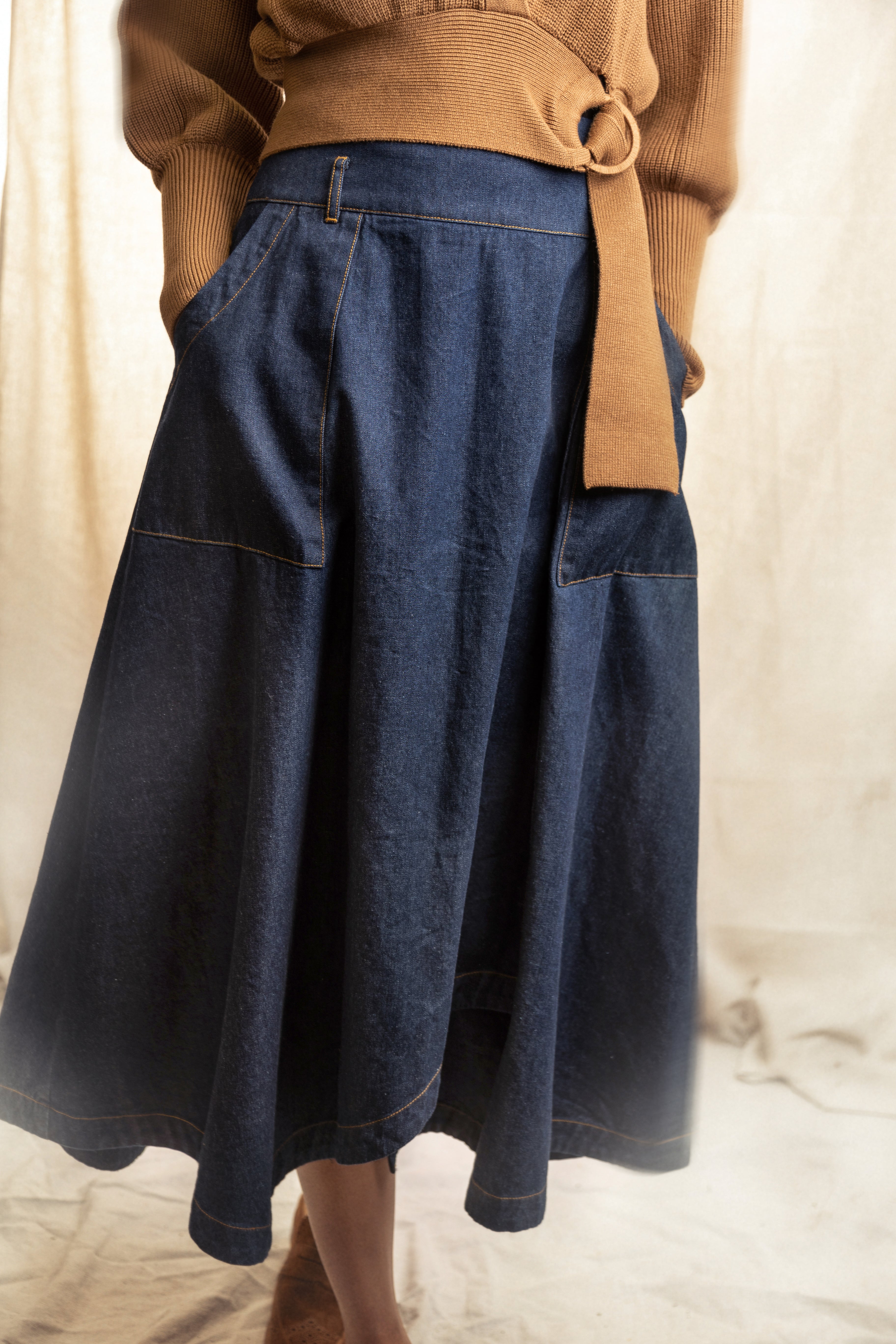 DARK DENIM WRAP SKIRT