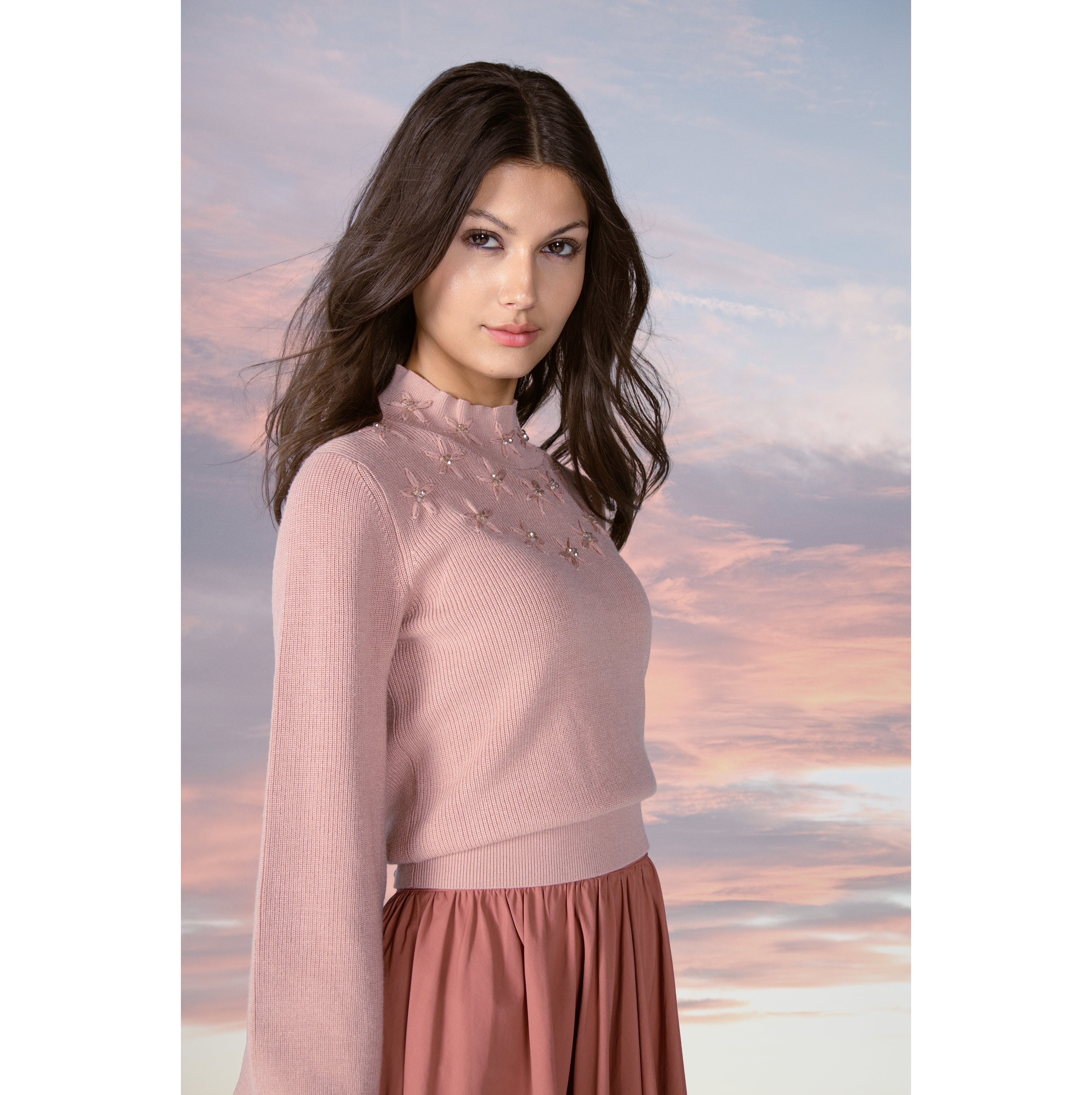 ROSE DOMA SWEATER