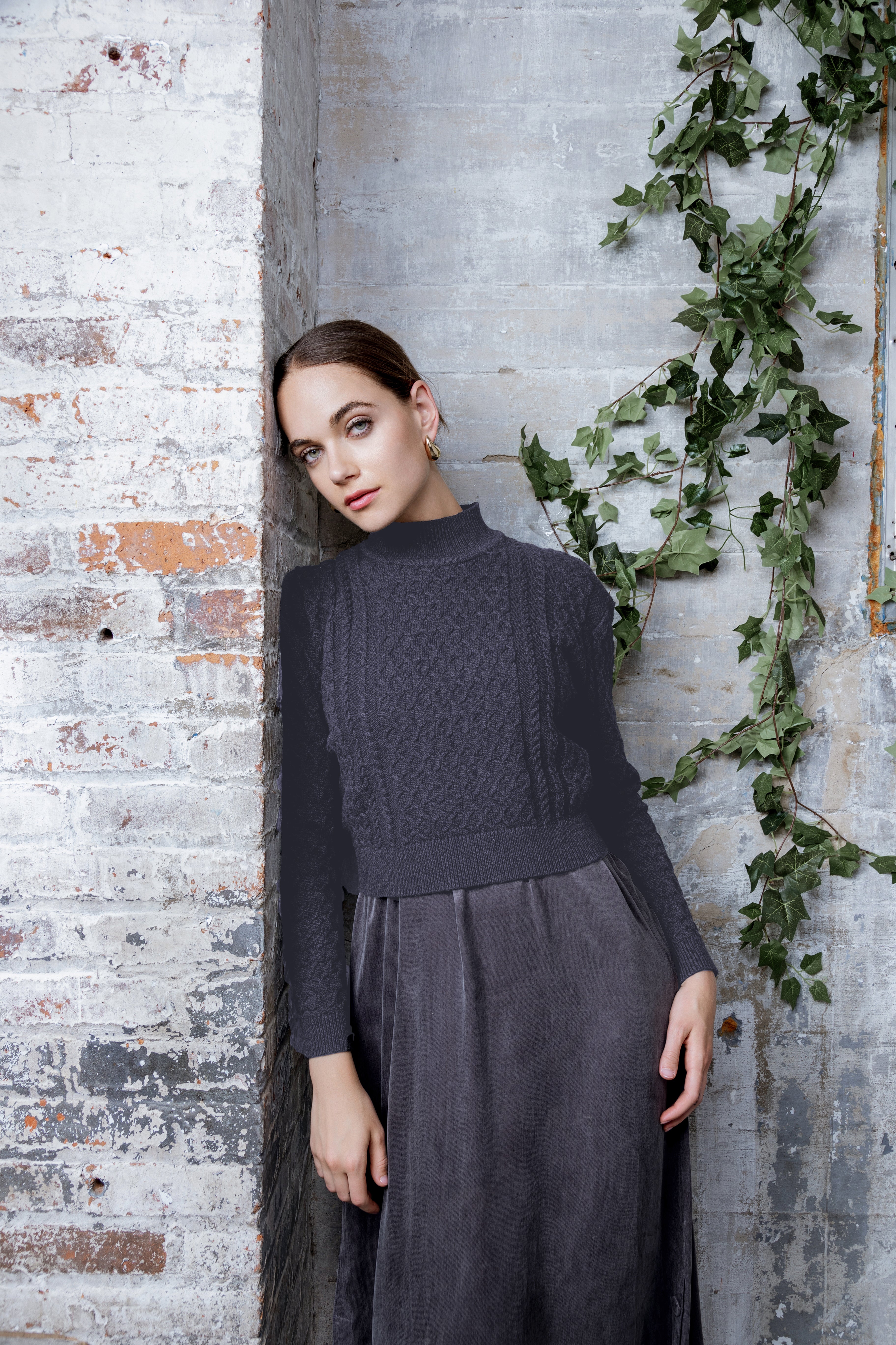 CHARCOAL CABLETTA SWEATER