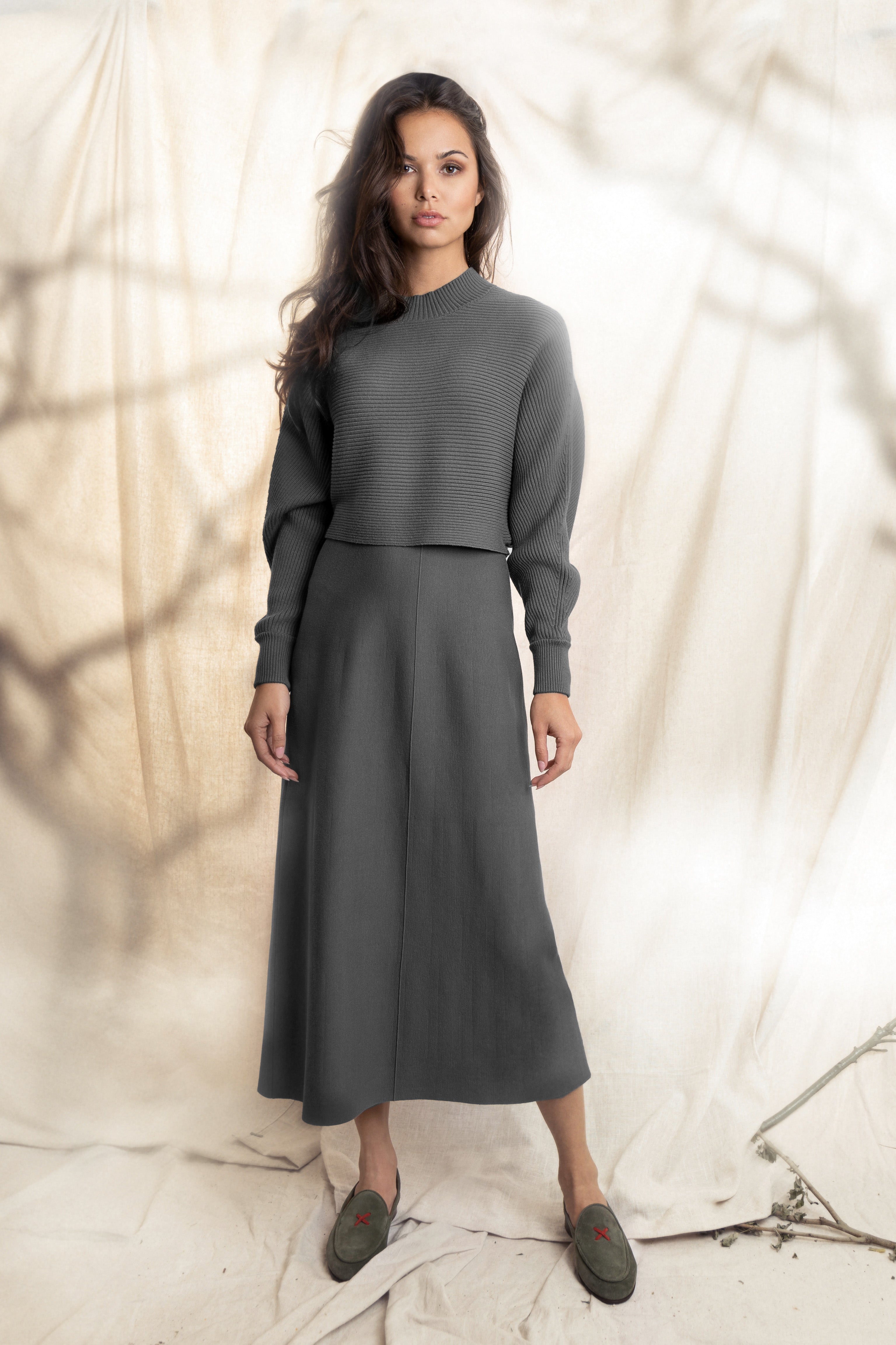 CHARCOAL SLEEVELESS DRESS