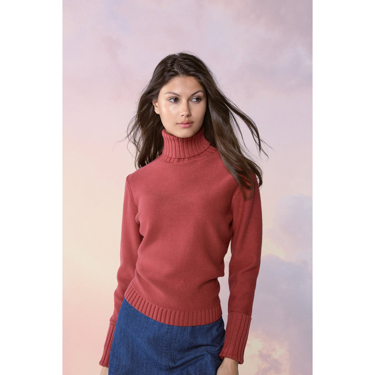 RUST GILDED SWEATER