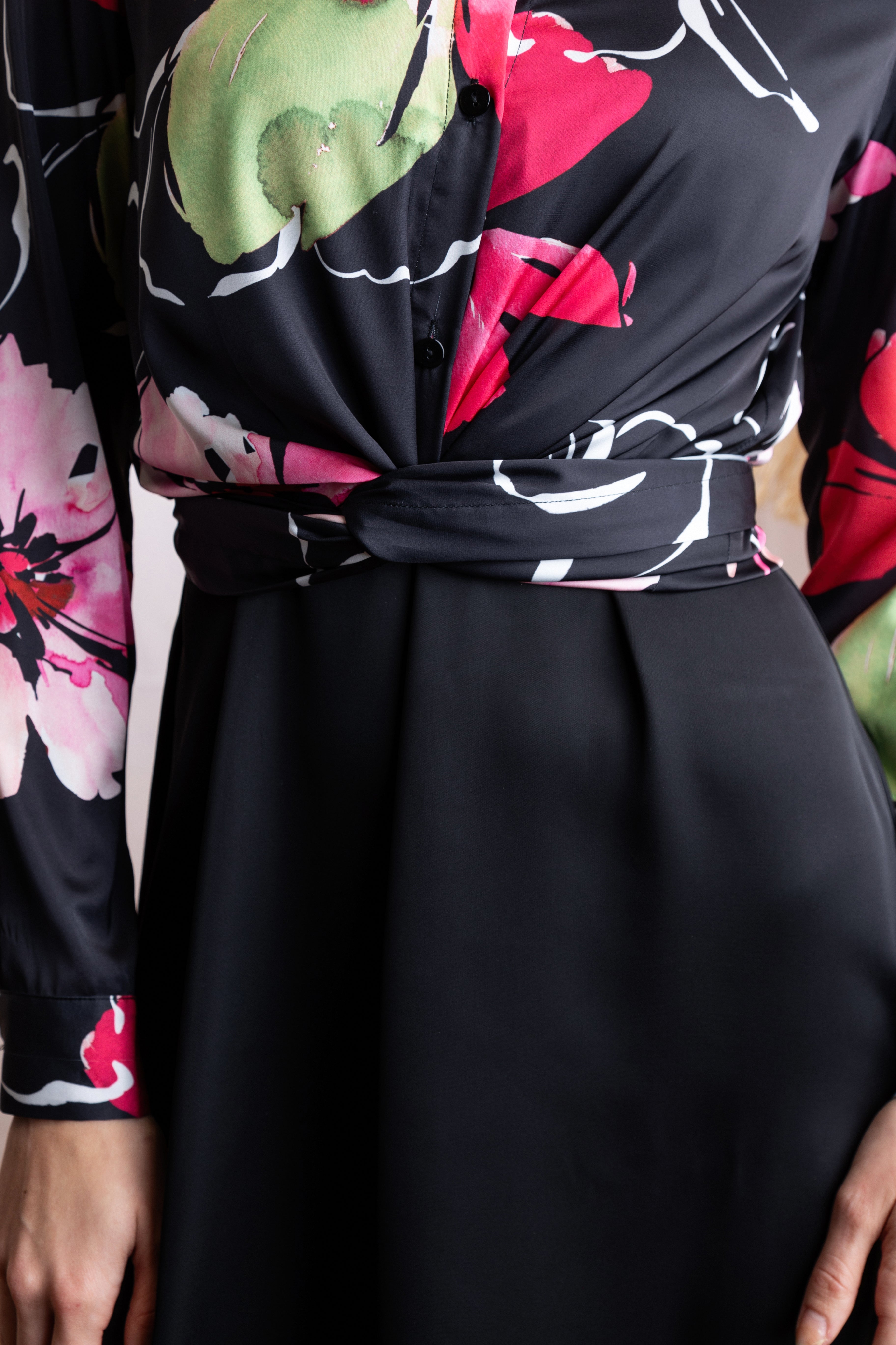 BLACK FLORAL PRINTED KNOT SHIRT BLOUSE