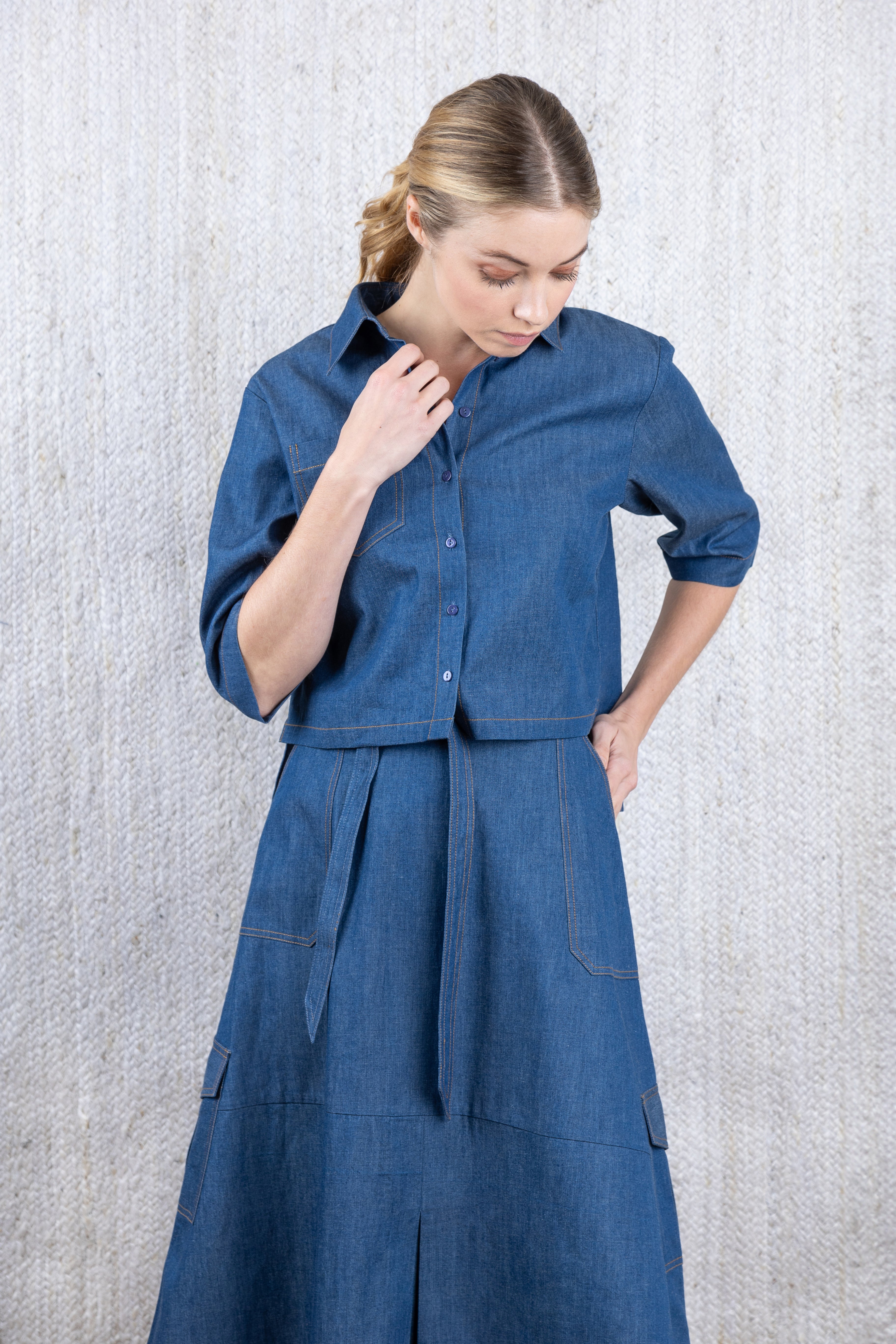 DENIM CROPPED BOXY BLOUSE