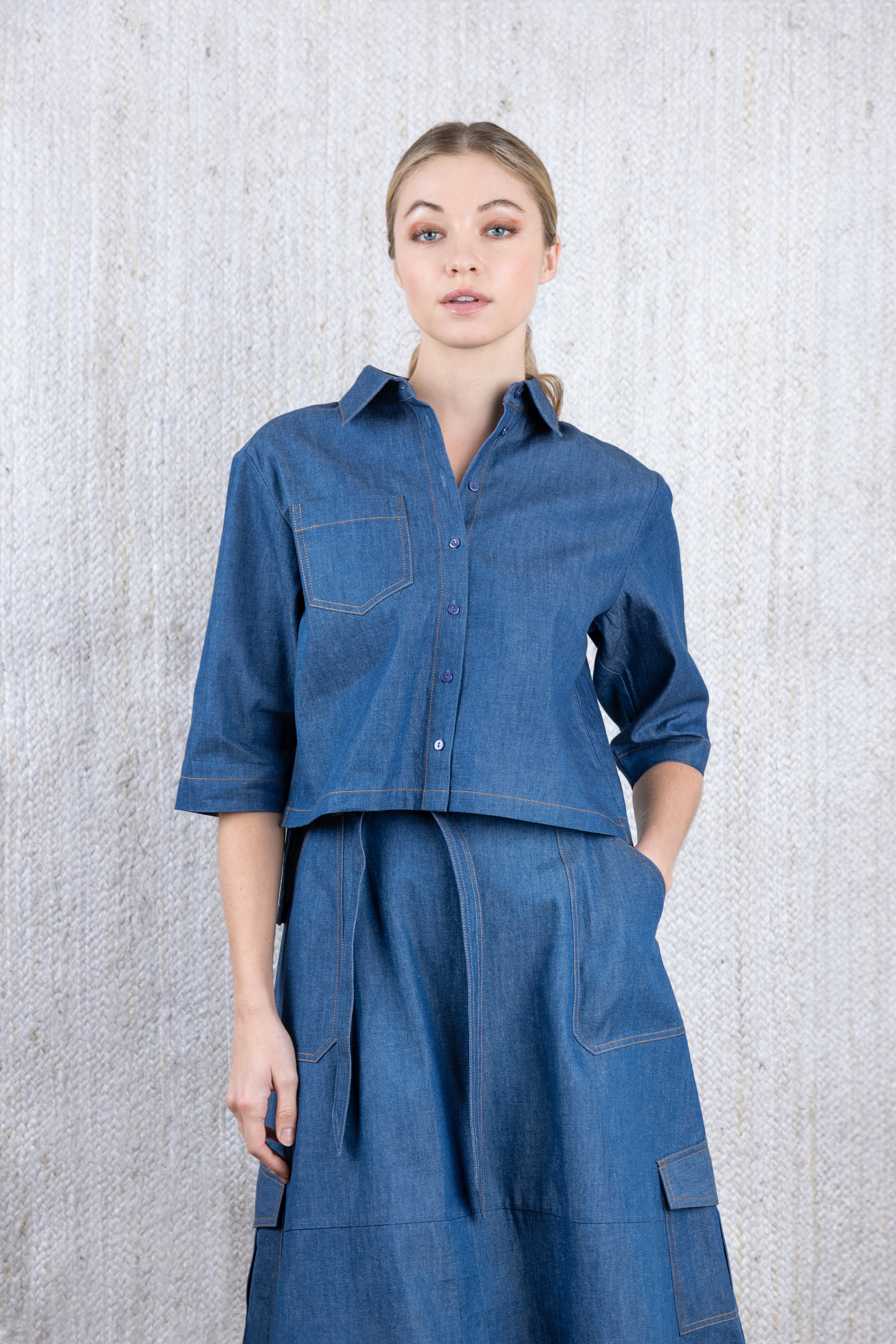 DENIM CROPPED BOXY BLOUSE