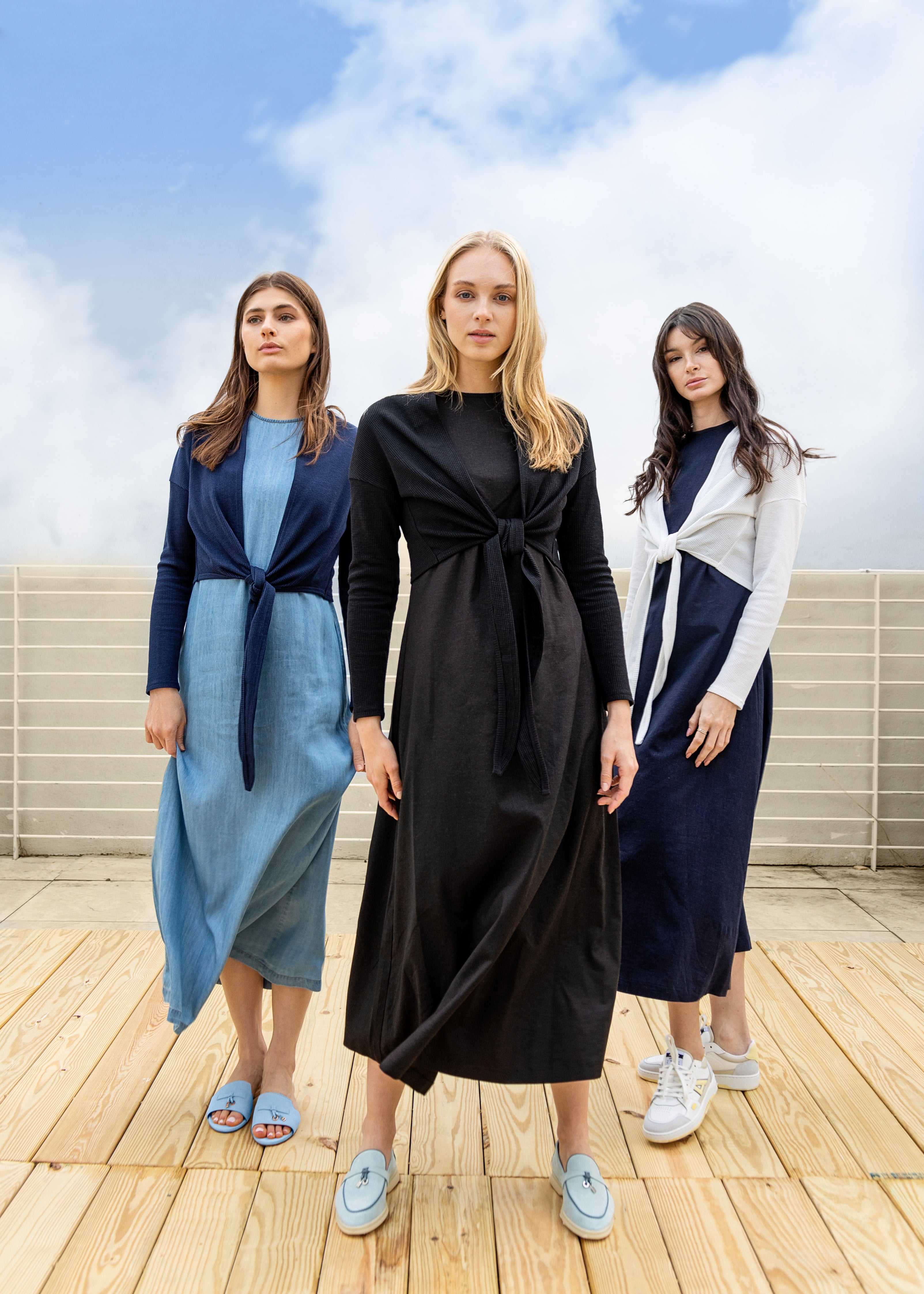 LIGHT DENIM LAYERING DRESS